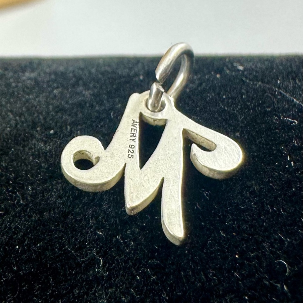 James Avery Sterling Silver Cursive Script Initia… - image 6